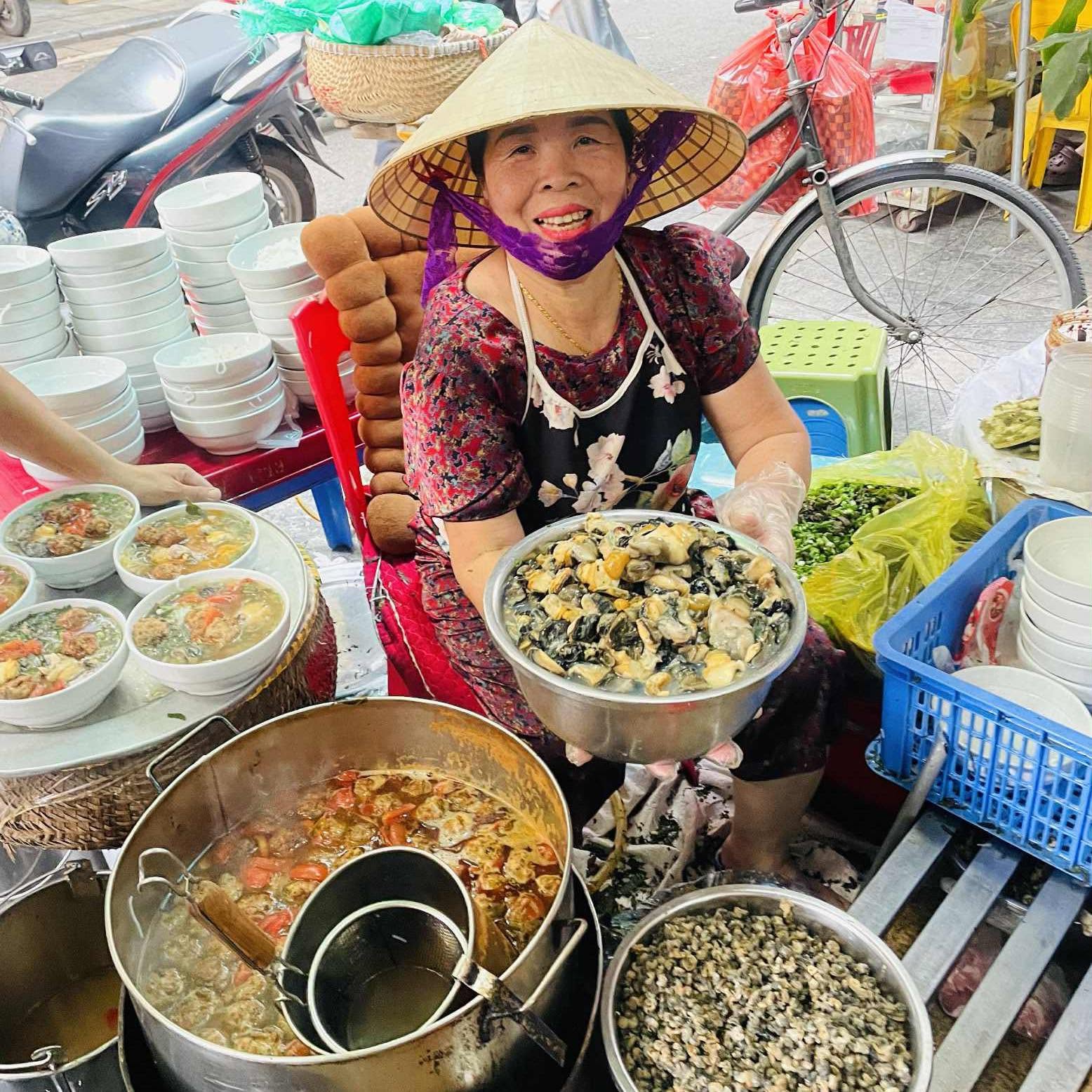 bun-oc-co-hue-pho-co-ha-noi.jpg