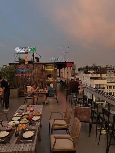 rooftop-bar-haron-hanoi.jpeg